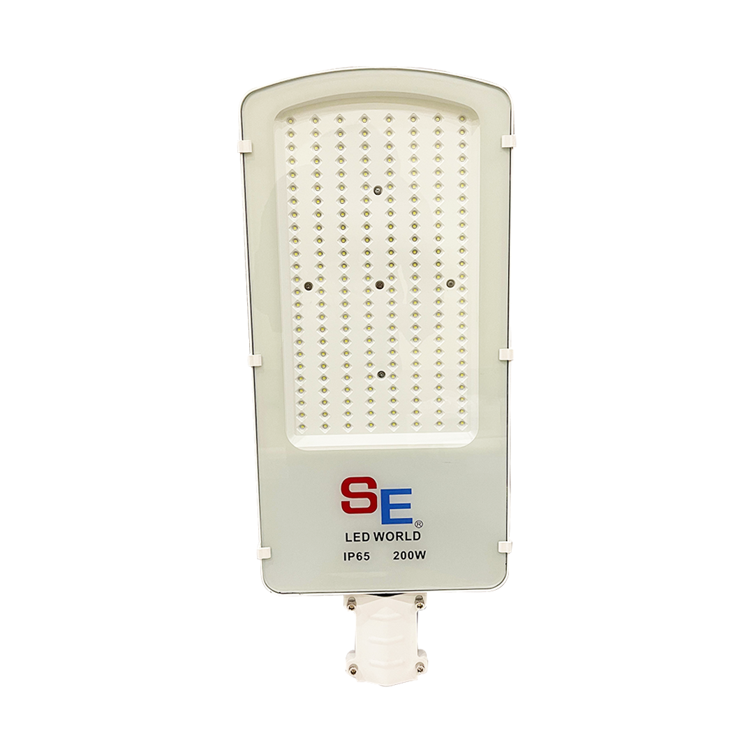 𝗦𝗘 Boss Series Street Light – (200W)